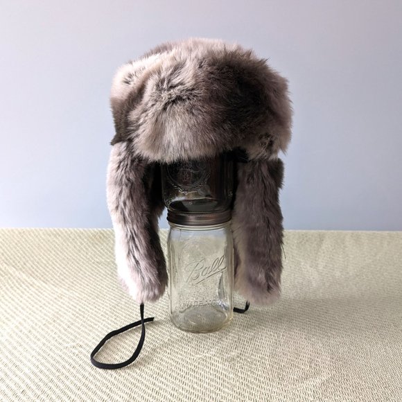 Super Warm Fuzzy Winter Hat - Faux Fur Style - Picture 8 of 9